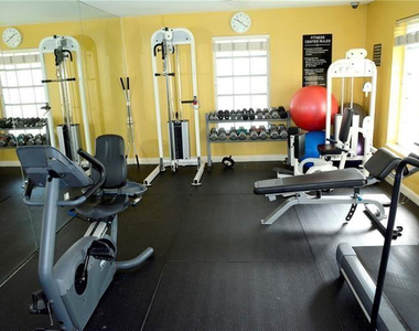 6499 Bay Club Drive - Photo Thumbnail 28