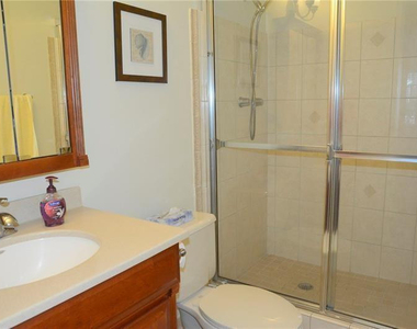 6499 Bay Club Drive - Photo Thumbnail 19