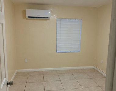 1135 Sharazad Boulevard - Photo Thumbnail 10