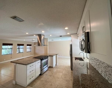 1455 Gallinule Drive - Photo Thumbnail 9