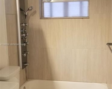 5170 Sw 40th Avenue - Photo Thumbnail 10
