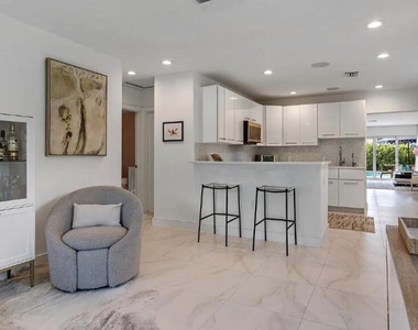406 35th Street - Photo Thumbnail 3