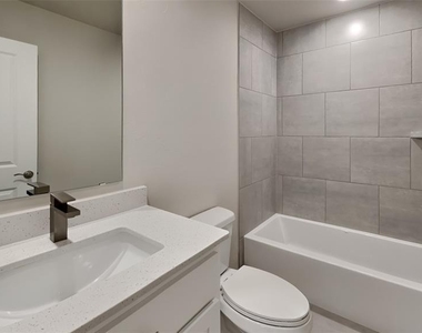 12701 Cortona Terrace - Photo Thumbnail 10