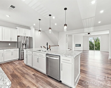 2321 Aria Park Drive - Photo Thumbnail 6
