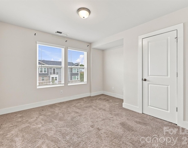 2321 Aria Park Drive - Photo Thumbnail 14
