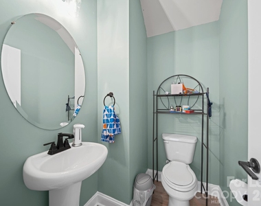 10037 Mamillion Drive - Photo Thumbnail 12
