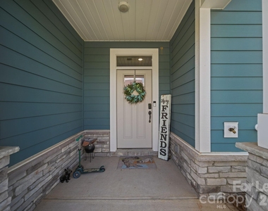 10037 Mamillion Drive - Photo Thumbnail 3