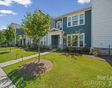 10037 Mamillion Drive - Photo Thumbnail 2