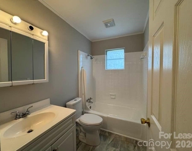 411 Ludwick Avenue - Photo Thumbnail 13
