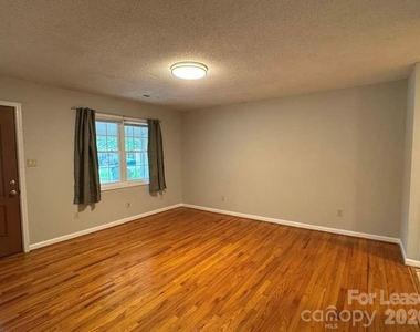411 Ludwick Avenue - Photo Thumbnail 7