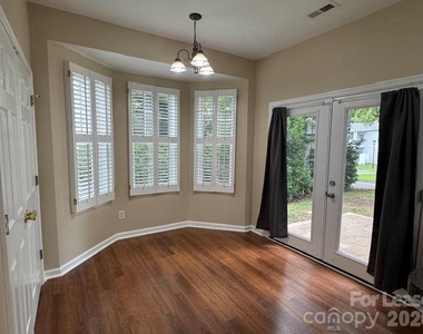 21404 Aftonshire Drive - Photo Thumbnail 4
