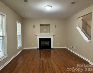 21404 Aftonshire Drive - Photo Thumbnail 8