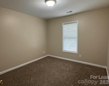 21404 Aftonshire Drive - Photo Thumbnail 19