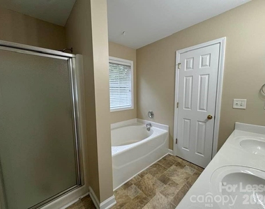 21404 Aftonshire Drive - Photo Thumbnail 18