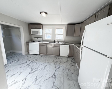 1750 Patterson Street - Photo Thumbnail 1