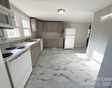 1750 Patterson Street - Photo Thumbnail 2