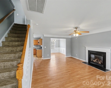 10521 Barvas Street - Photo Thumbnail 6
