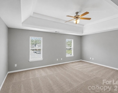 10521 Barvas Street - Photo Thumbnail 17