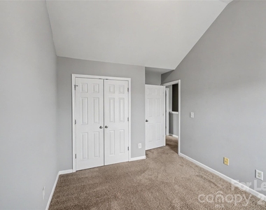 10521 Barvas Street - Photo Thumbnail 23