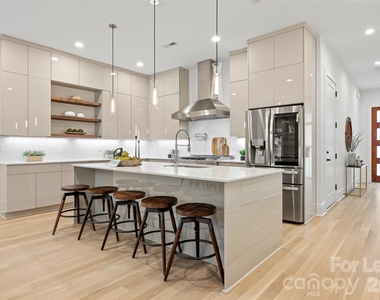 4705 Walden Court - Photo Thumbnail 4