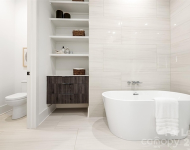 4705 Walden Court - Photo Thumbnail 27