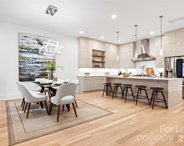 4705 Walden Court - Photo Thumbnail 5