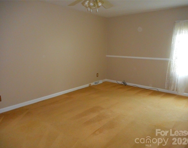 1330 E Barden Road - Photo Thumbnail 24