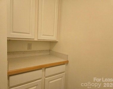 2359 Madeline Meadow Drive - Photo Thumbnail 18