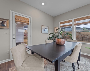 157 Montgomery Place - Photo Thumbnail 11