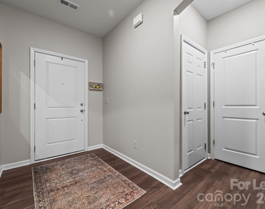 157 Montgomery Place - Photo Thumbnail 23