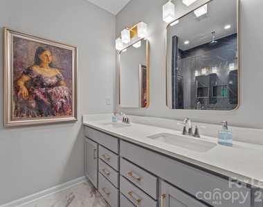 157 Montgomery Place - Photo Thumbnail 19