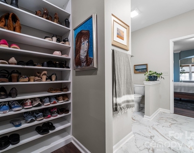 157 Montgomery Place - Photo Thumbnail 22