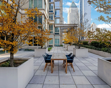 West 54th Street - Photo Thumbnail 12