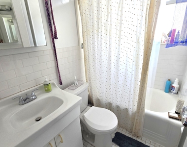 44-4 30th Avenue - Photo Thumbnail 13