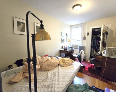 44-4 30th Avenue - Photo Thumbnail 12
