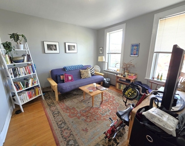44-4 30th Avenue - Photo Thumbnail 4