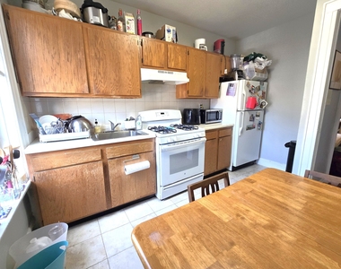 44-4 30th Avenue - Photo Thumbnail 2