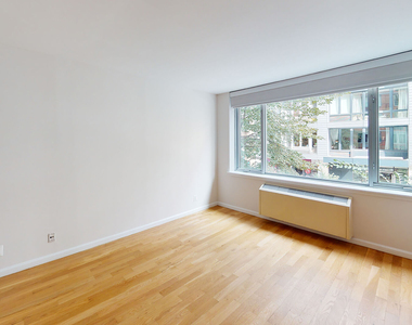 120 W. 21st - Photo Thumbnail 2