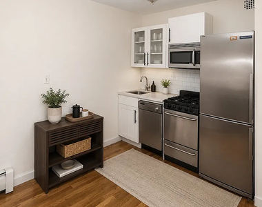 322 West 14th Street - Photo Thumbnail 3