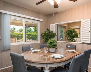2328 E Vine Avenue - Photo Thumbnail 4