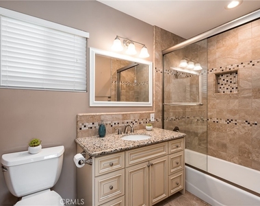 2328 E Vine Avenue - Photo Thumbnail 15