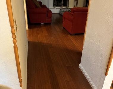 674 Radbury - Photo Thumbnail 6