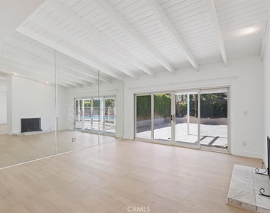 23119 Gainford Street - Photo Thumbnail 32