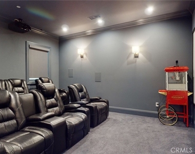 944 24th Street - Photo Thumbnail 19