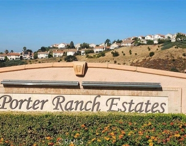 12022 Falcon Crest - Photo Thumbnail 8