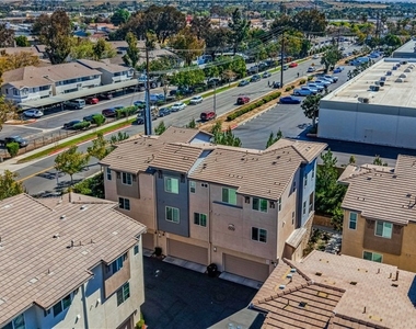 609 Savi - Photo Thumbnail 23