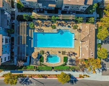 609 Savi - Photo Thumbnail 12