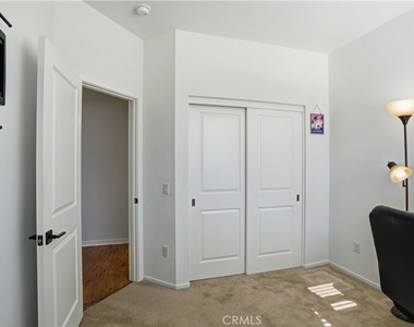 609 Savi - Photo Thumbnail 19