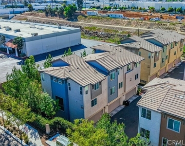 609 Savi - Photo Thumbnail 17