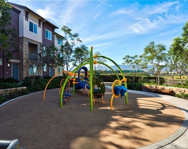 609 Savi - Photo Thumbnail 16